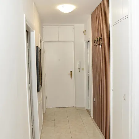 Buki One Bedroom With Balcony And Sea View Zadar