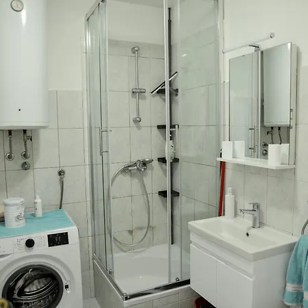 Apartment Buki One Bedroom With Balcony And Sea View