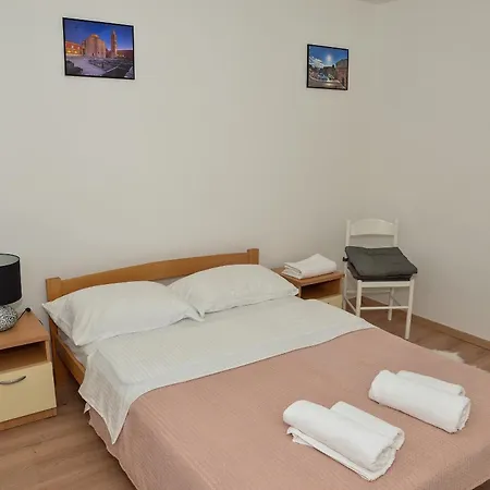 Buki One Bedroom With Balcony And Sea View * Zadar