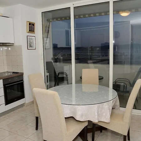 Buki One Bedroom With Balcony And Sea View