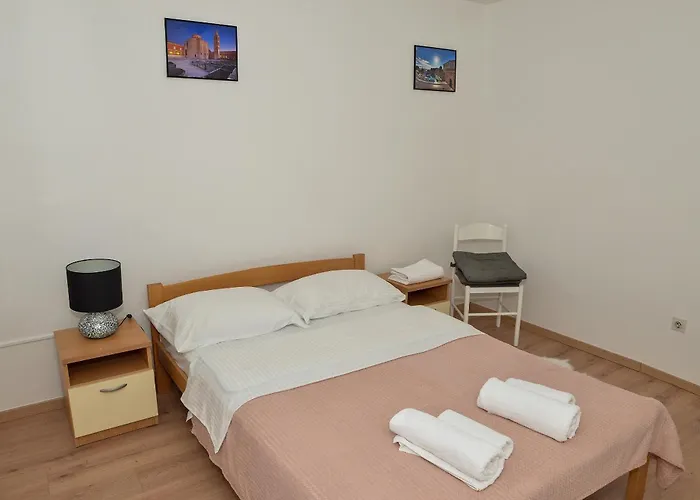 Buki One Bedroom With Balcony And Sea View * Zadar